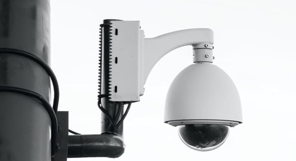 ads-security-cameras